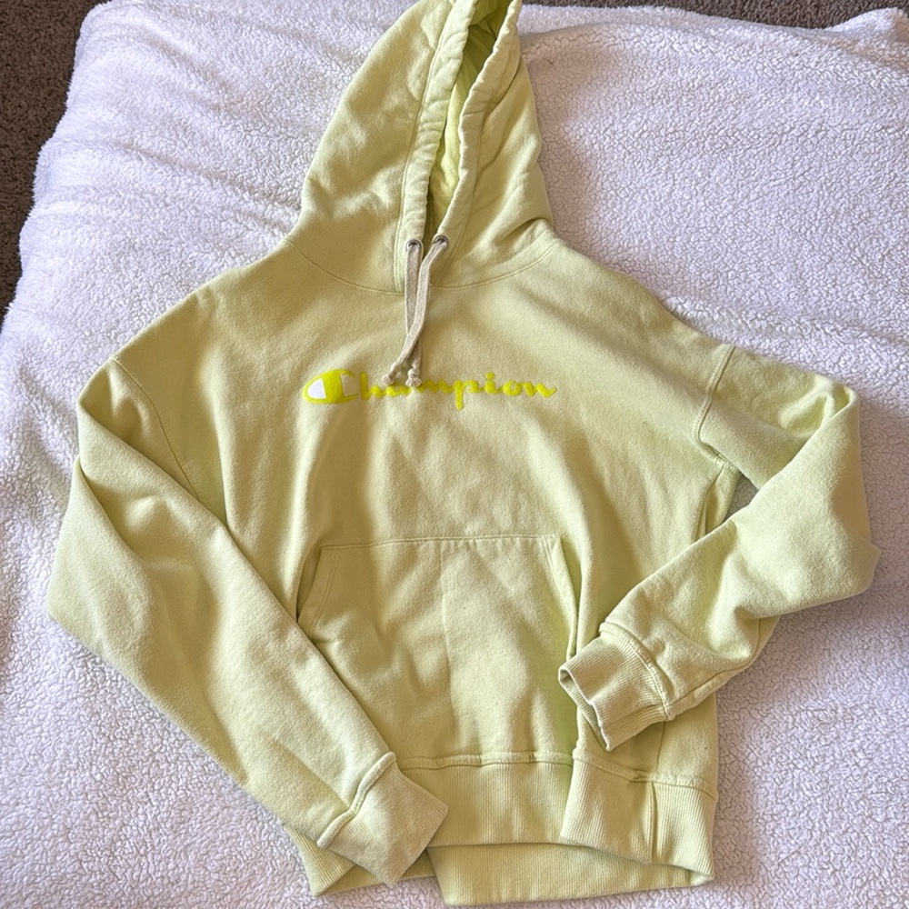 Small champion sweatshirt